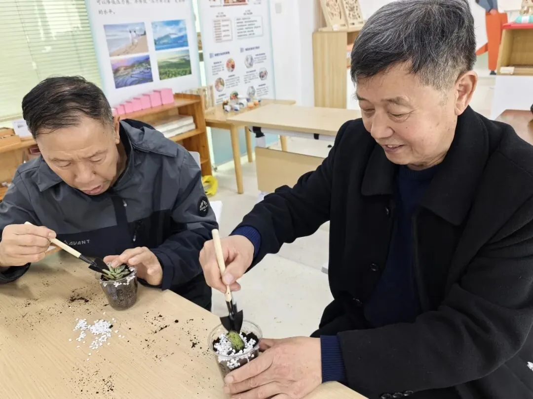 阳光“浦”照,忆路生花,音乐治疗课开进社区养老院原文配图(图 3)